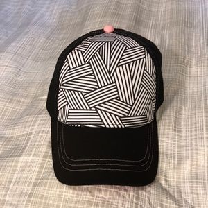 New! 🛍4️⃣for2️⃣0️⃣🛍 when you bundle!!